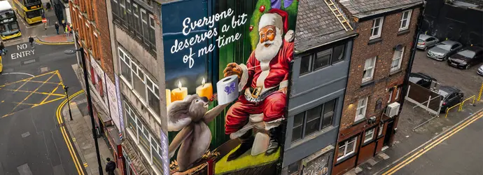 Celebrate Christmas with Cushelle's Festive Murals!